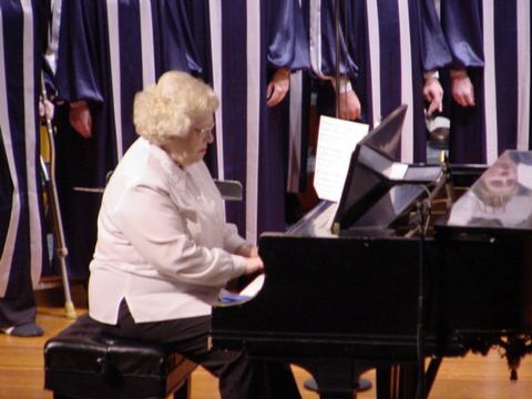 Fall Chorus Concert — “Hear My Prayer” photo 11