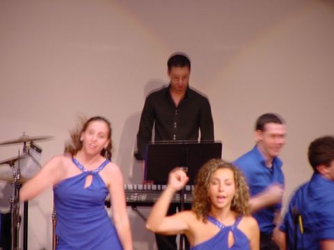 U of I Show Choir “Cutting Edge” photo 10