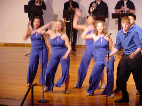 U of I Show Choir “Cutting Edge” photo 15
