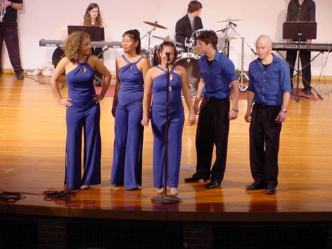 U of I Show Choir “Cutting Edge” photo 38