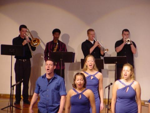 U of I Show Choir “Cutting Edge” photo 80
