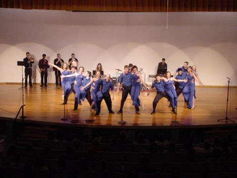 U of I Show Choir “Cutting Edge” photo 84