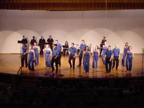 U of I Show Choir “Cutting Edge” photo 90