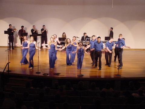 U of I Show Choir “Cutting Edge” photo 92